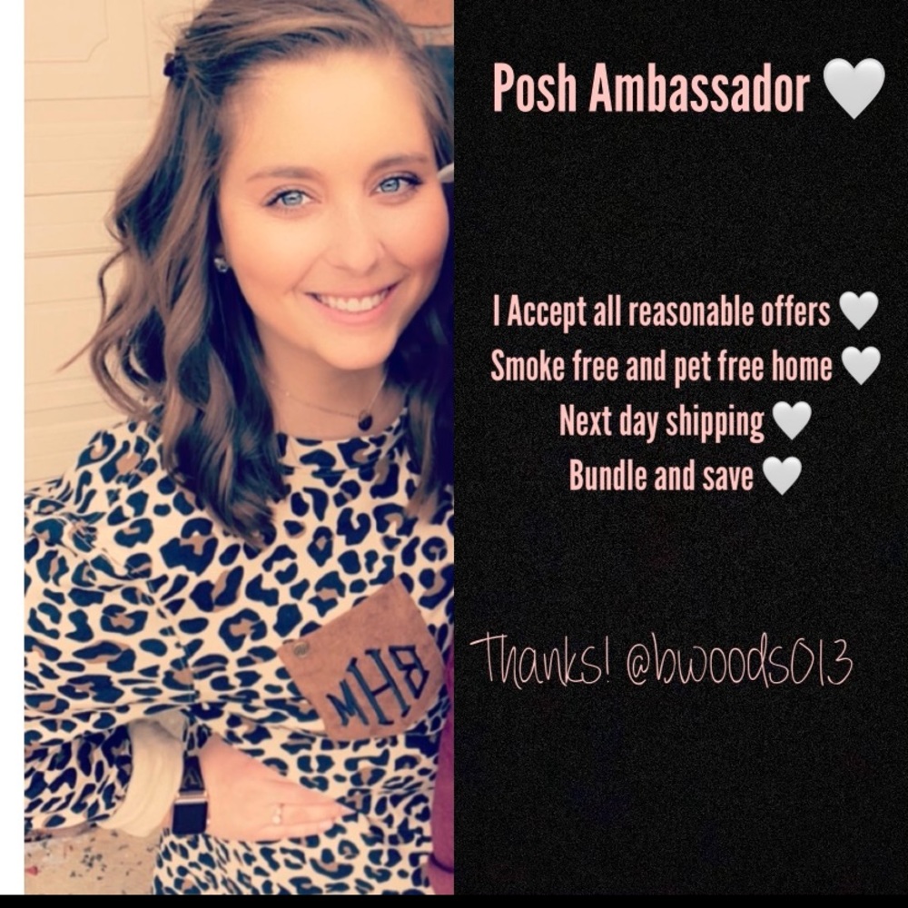 POSH AMBASSADOR ā„ļø Thanks for visiting my closet! - Picture 2 of 3